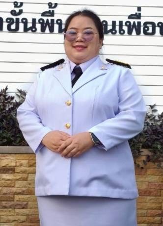 นางสาวแสงเทียน เพชรทอง